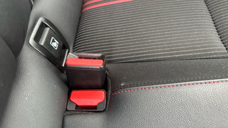 Renault Clio 1.6 E-TECH Hybrid 140 RS Line 5dr Auto Hybrid Hatchback